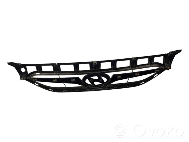 Hyundai i40 Grille calandre supérieure de pare-chocs avant 863513Z000