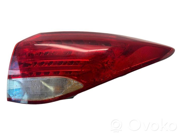 Hyundai i40 Rear/tail lights 924023Z000