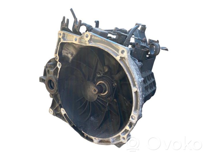 Volvo S40 Mechaninė 5 pavarų dėžė R3T9A