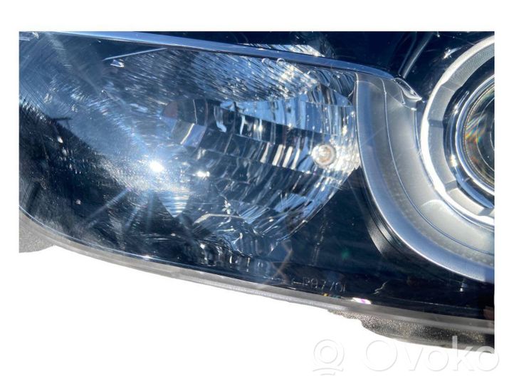 Mazda CX-5 Lampa przednia KD3151040