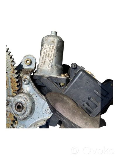 Toyota Corolla Verso E121 Fensterhebermotor Tür vorne 698100F010