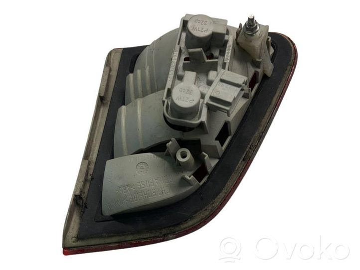 Mercedes-Benz A W169 Luci posteriori del portellone del bagagliaio A1698200577