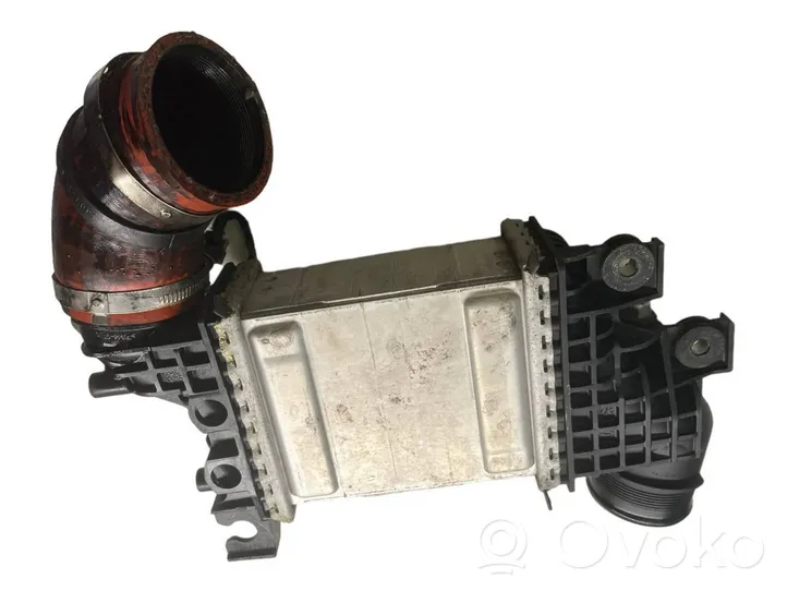 Volkswagen Crafter Chłodnica powietrza doładowującego / Intercooler 04l145749l