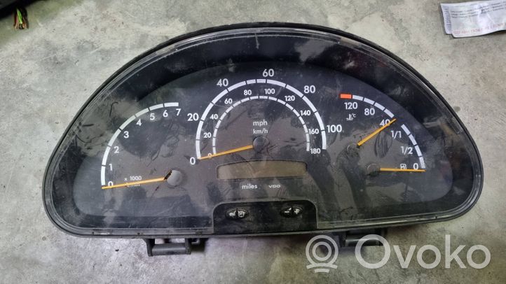 Mercedes-Benz Sprinter W901 W902 W903 W904 Tachimetro (quadro strumenti) A0014468721