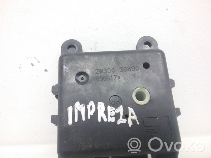 Subaru Impreza II Moteur / actionneur de volet de climatisation 2W30030890