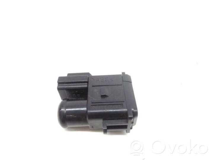 Subaru Legacy Interior temperature sensor 0775004430