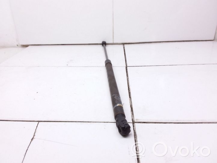 Audi A2 Tailgate/trunk strut/damper 0Z827552