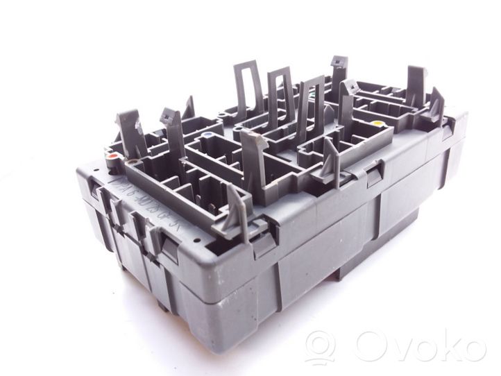 Peugeot 607 Module de fusibles 94534783