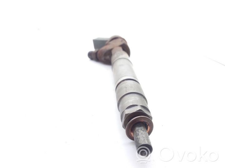 Mercedes-Benz Vaneo W414 Fuel injector A6680700887