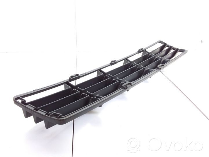 Volvo V50 Front bumper lower grill 30657006