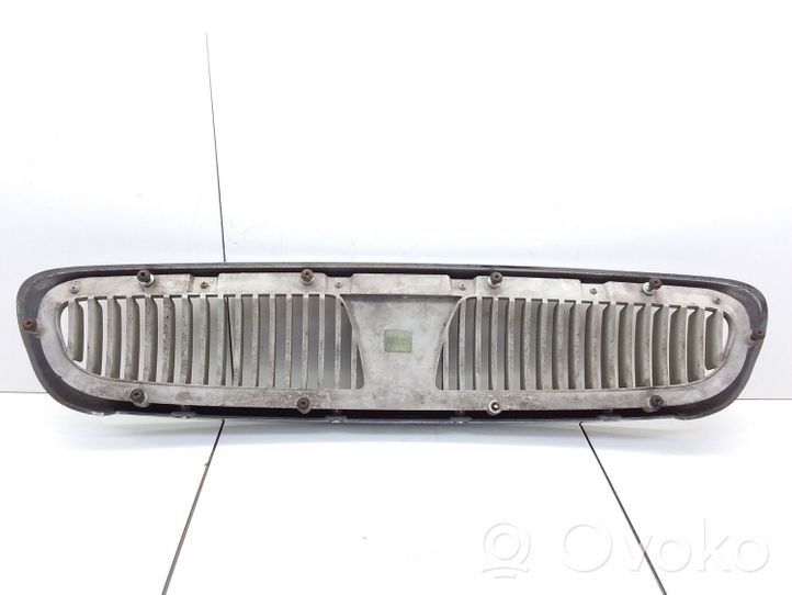 Rover 214 - 216 - 220 Griglia superiore del radiatore paraurti anteriore 