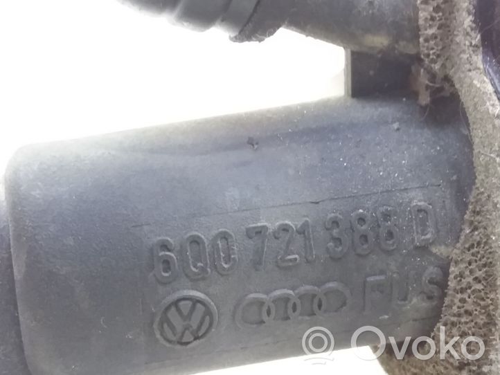 Skoda Fabia Mk1 (6Y) Główny cylinder sprzęgła 6Q0721388D