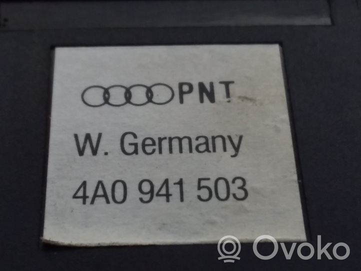 Audi 80 90 S2 B4 Sisään taittuvan vetokoukun kytkin 4A0941503