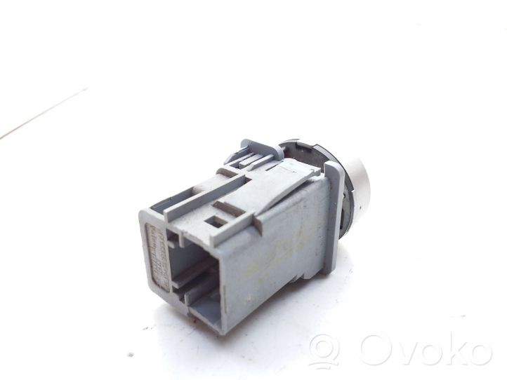 Citroen C8 Interrupteur d'attelage de remorque pivotant 1488929077