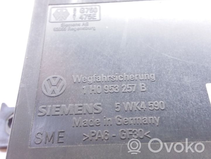 Volkswagen PASSAT B3 Ajonestolaitteen ohjainlaite/moduuli 5WK4590