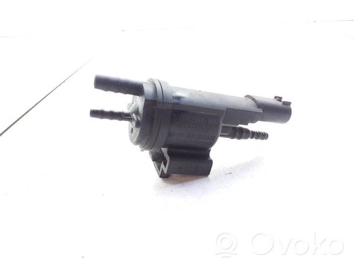 Mercedes-Benz E W210 Electrovanne soupape de dépression 0025401497