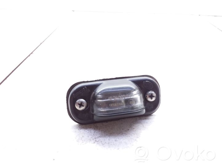 Audi 80 90 B3 Lampa oświetlenia tylnej tablicy rejestracyjnej 22863R4