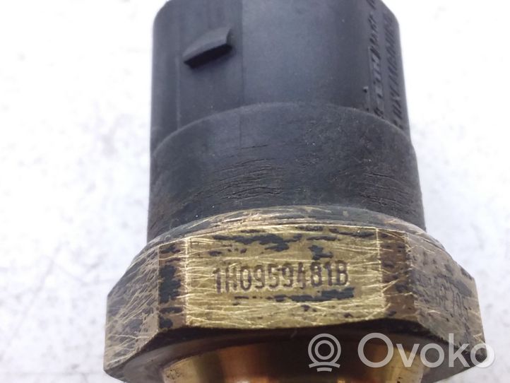 Volkswagen Golf III Sensore temperatura del liquido di raffreddamento 1H0959481B