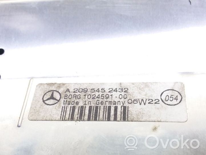 Mercedes-Benz C W203 Écran d'affichage capteur de stationnement PDC A2095452432