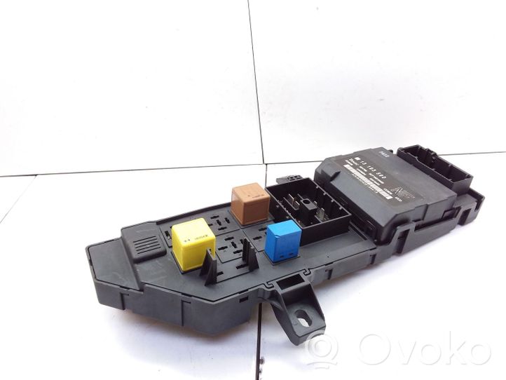 Opel Vectra C Central body control module 13223678