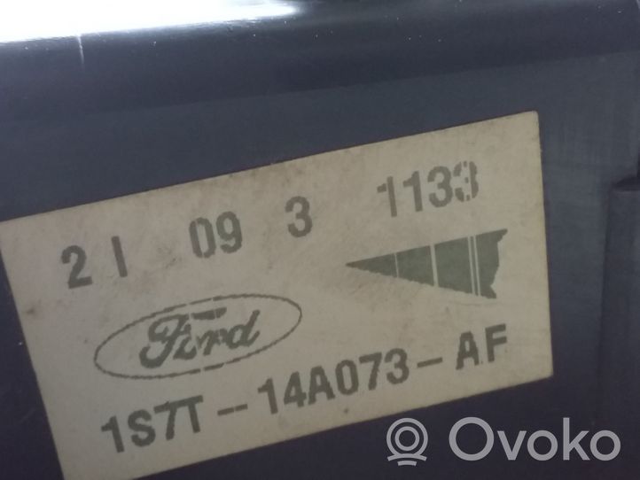 Ford Mondeo Mk III Skrzynka przekaźników 1S7T14A073AF