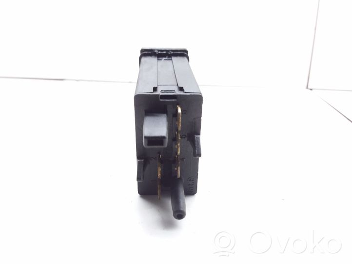 Audi 100 200 5000 C3 Bouton de dégivrage pare-brise 4D0941503B