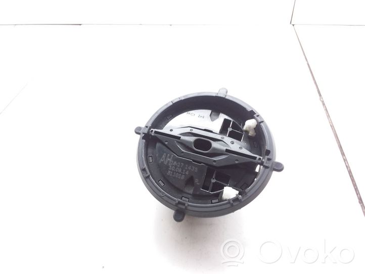 Volkswagen Touareg II Copertura in plastica per specchietti retrovisori esterni 311018