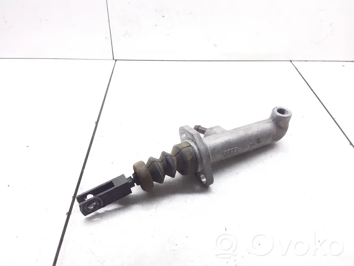 Audi A6 S6 C4 4A Clutch slave cylinder 4A1721401