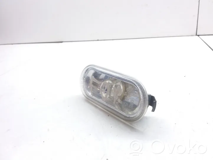 Volkswagen Fox Front fender indicator light 1J0949117