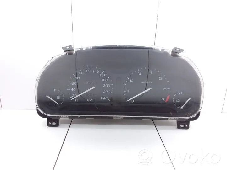 Subaru Legacy Compteur de vitesse tableau de bord 85012AC120