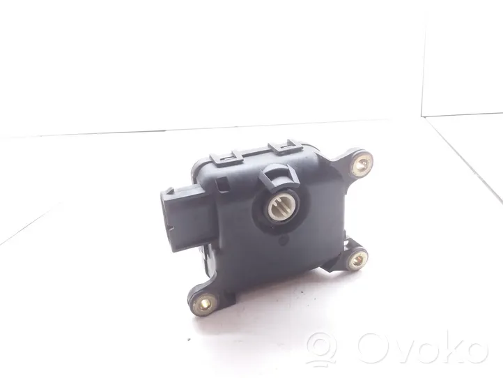 Renault Espace III Motor/activador trampilla de calefacción 0132801110