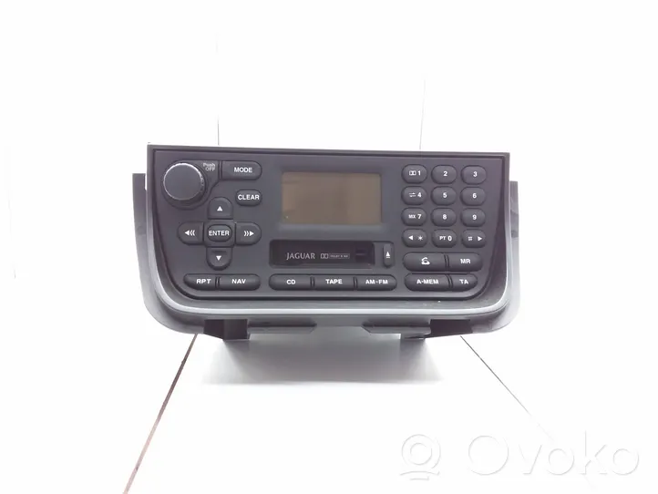 Jaguar XJ X308 Panel / Radioodtwarzacz CD/DVD/GPS LNC6318BB