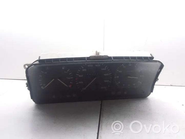 Volkswagen Transporter - Caravelle T4 Speedometer (instrument cluster) 701919033BQ