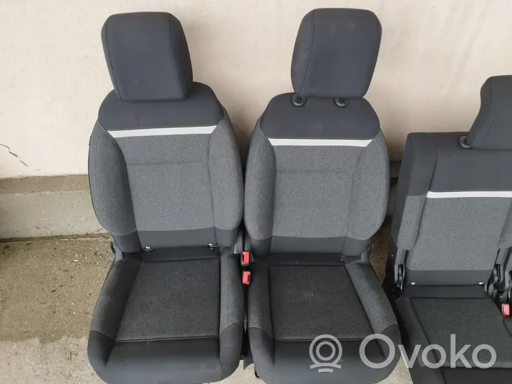 Citroen C5 Aircross Set sedili 