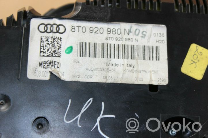 Audi S5 Spidometrs (instrumentu panelī) 8T0920980N