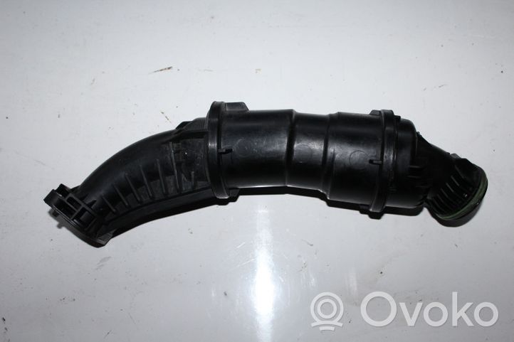 Volvo XC60 Turbo air intake inlet pipe/hose 31431155