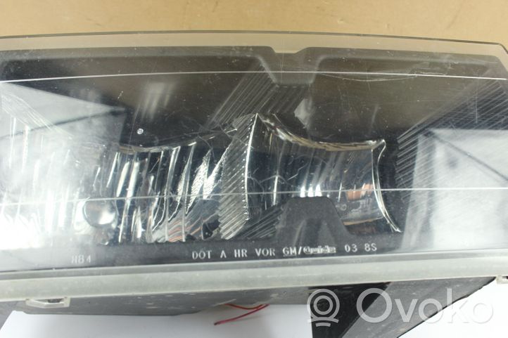 Chevrolet Colorado Headlight/headlamp 16530332