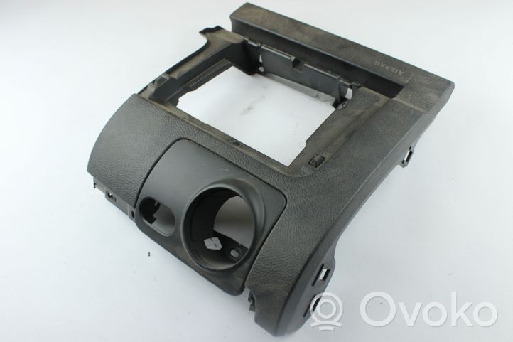 Volkswagen Golf VI Rivestimento pannello inferiore del cruscotto 5K1858365C