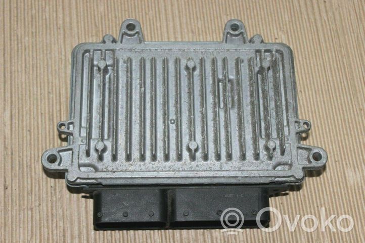 Mercedes-Benz B W245 Calculateur moteur ECU A6401501691