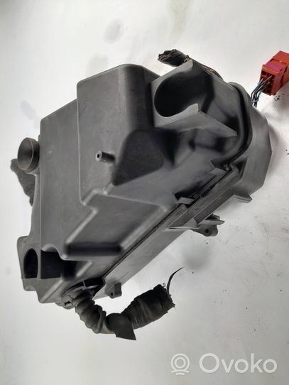 Volkswagen Touareg I Module de fusibles 7l0937615