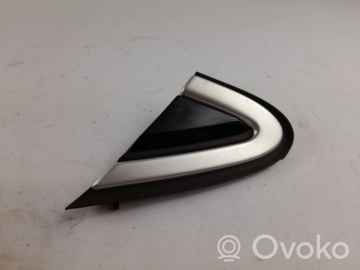 Volvo V40 Moulure, baguette/bande protectrice d'aile 31416473