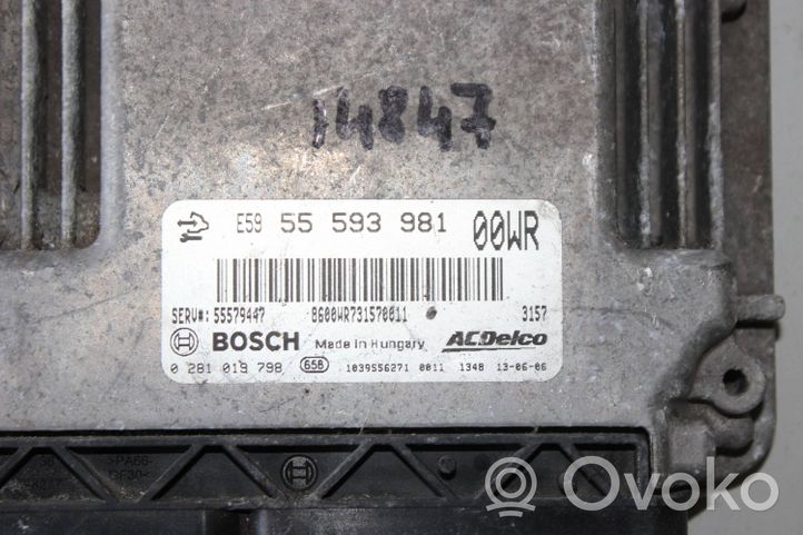 Opel Corsa D Sterownik / Moduł ECU 55593981