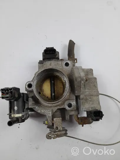 Mazda 3 I Clapet d'étranglement ZJ0118911