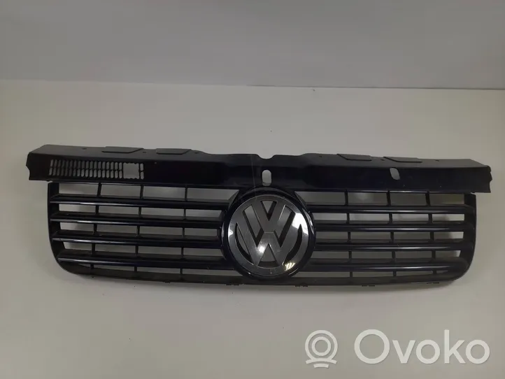 Volkswagen Transporter - Caravelle T5 Grille de calandre avant 7H0807101