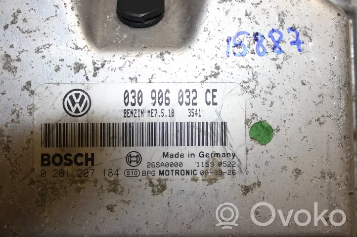 Volkswagen Polo III 6N 6N2 6NF Motorsteuergerät/-modul 030906032CE