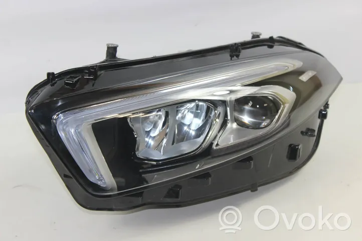 Mercedes-Benz A W177 AMG Lampa przednia A1779063905