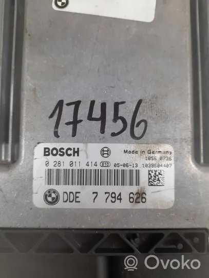 BMW X5 E53 Variklio valdymo blokas 7794626