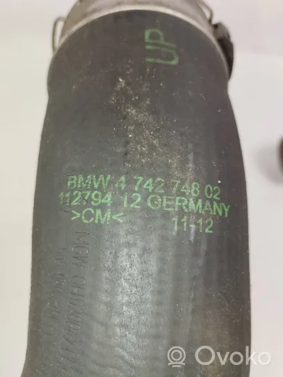 BMW 3 F30 F35 F31 Tube d'admission de tuyau de refroidisseur intermédiaire 4742748