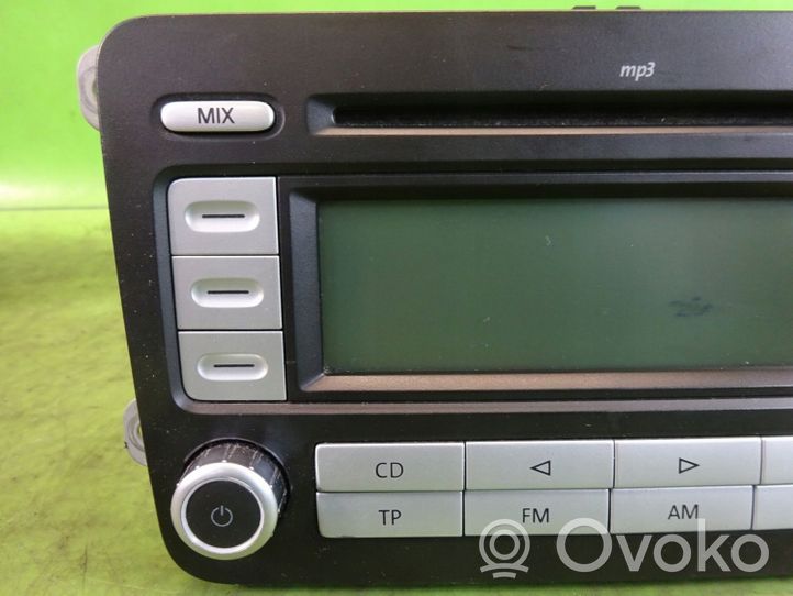 Volkswagen Jetta V Unité principale radio / CD / DVD / GPS 5M0035186C