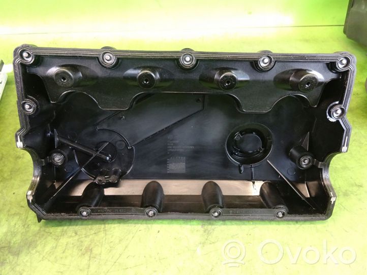 Skoda Octavia Mk2 (1Z) Pokrywa zaworów 038103469AD